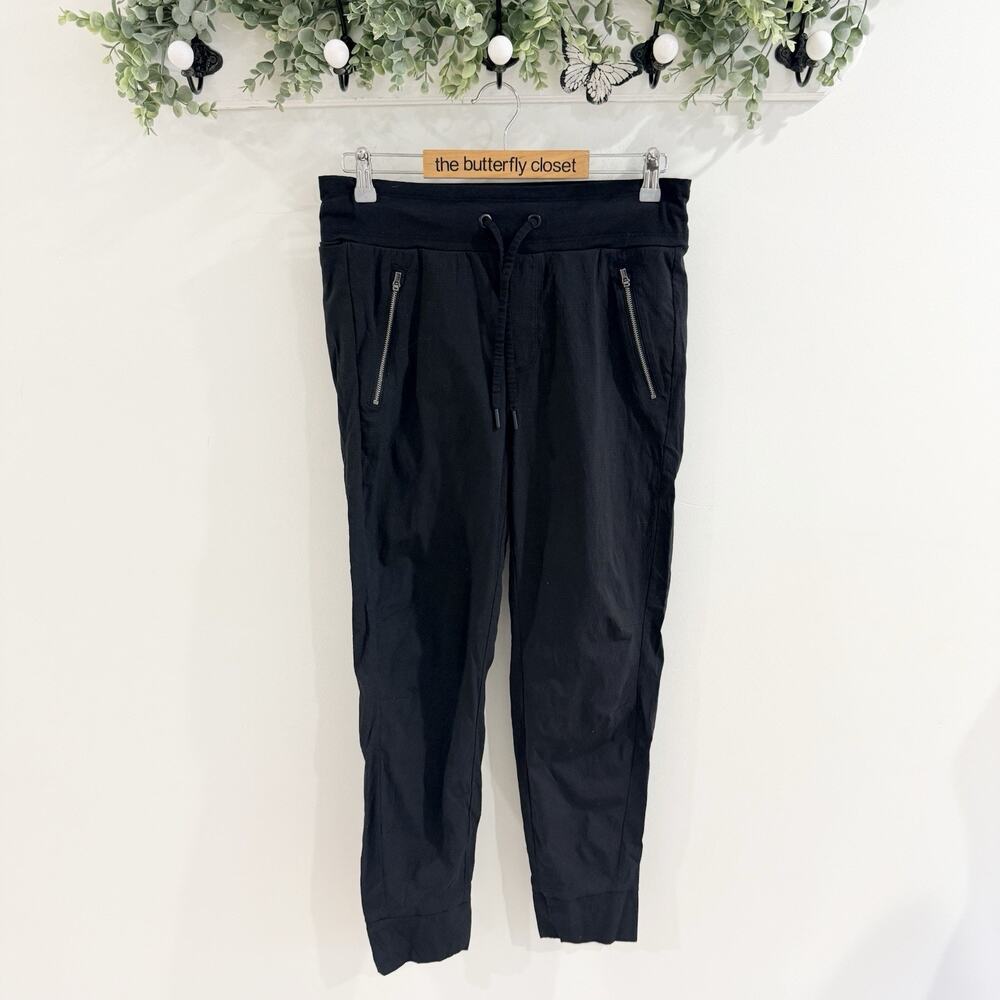 Athleta Trekkie North High Rise Jogger Pants Black Size S 74737 zippered pockets